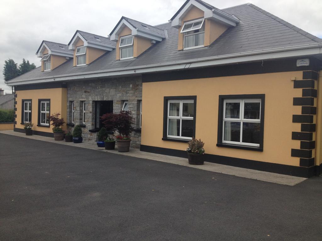 Carragh House Bed and Breakfast Castlebar Exterior foto